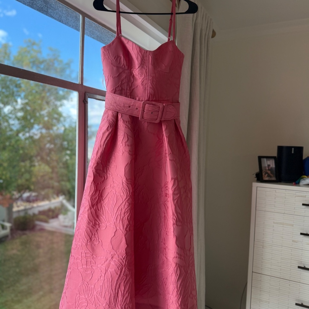 Rebecca Vallance Petra Brocade Midi Dress Size 2 (US) — Fall 2025 Collection - Picture 8 of 8